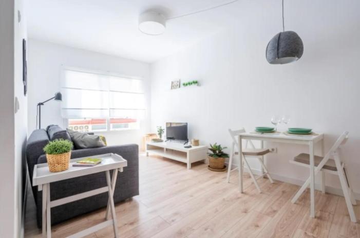 Apartamento Minaga 2 Нерха Екстер'єр фото